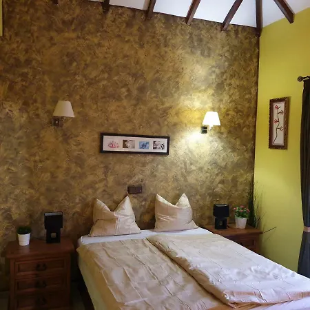 شقة Casa Yucca With Heated Pool, Only 150 Meters To The Beach, Terrace, Wifi, Sat-tv *
