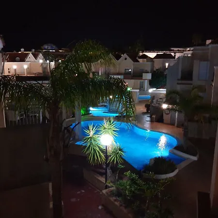 Casa Yucca With Heated Pool, Only 150 Meters To The Beach, Terrace, Wifi, Sat-tv 아파트 아데제